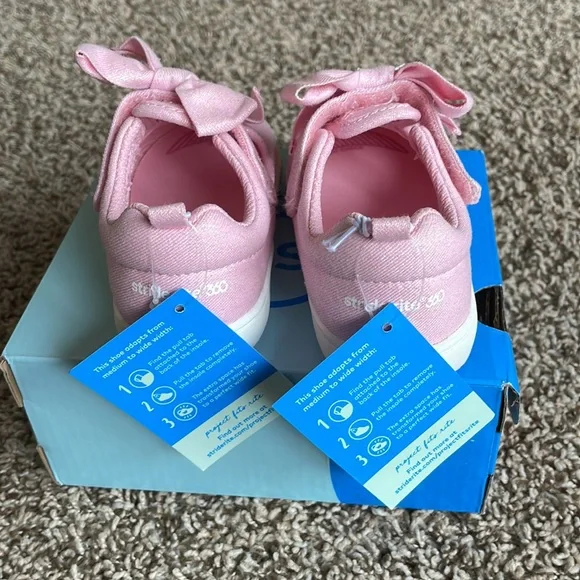 SOLD - Picture 4 of 8